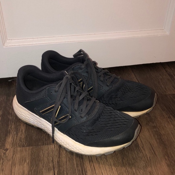 ๐ค3 for $20๐ค New Balance 520 Comfort Ride grey/gold sz 7.5 - Picture 4 of 8
